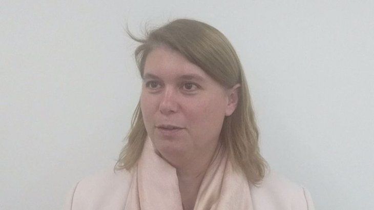 Mme Joelle Mastelic