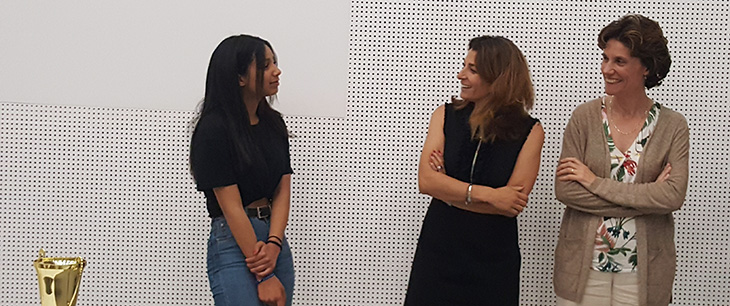 une élèves lauréate, Isabelle Vuillemin et Anne Emery-Torracinta  