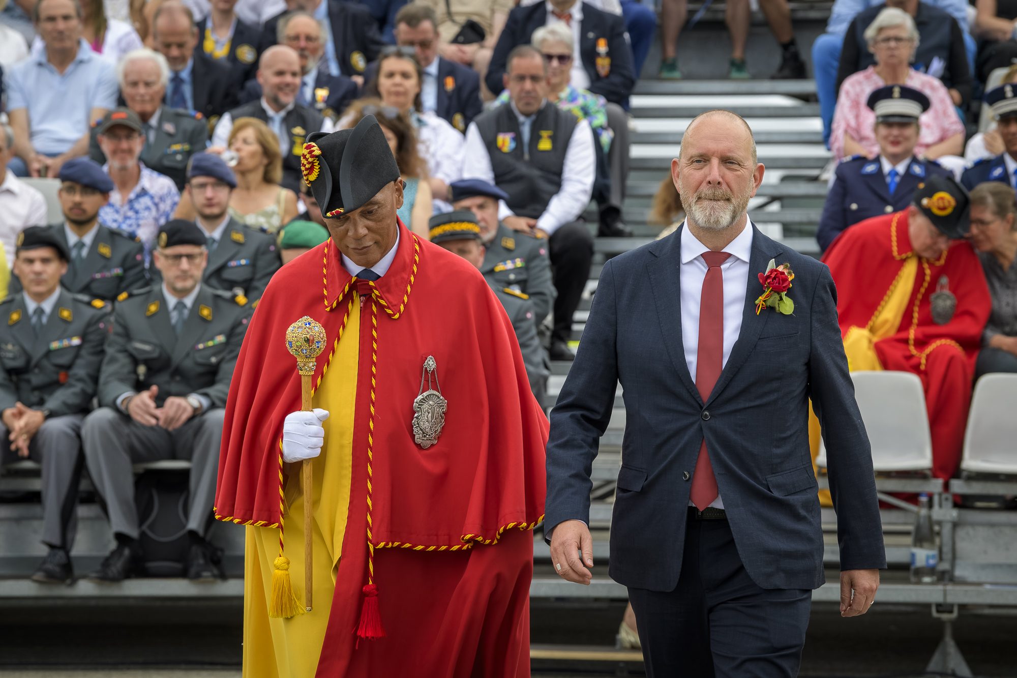 Président du Conseil d'Etat accompagné de son huissier
