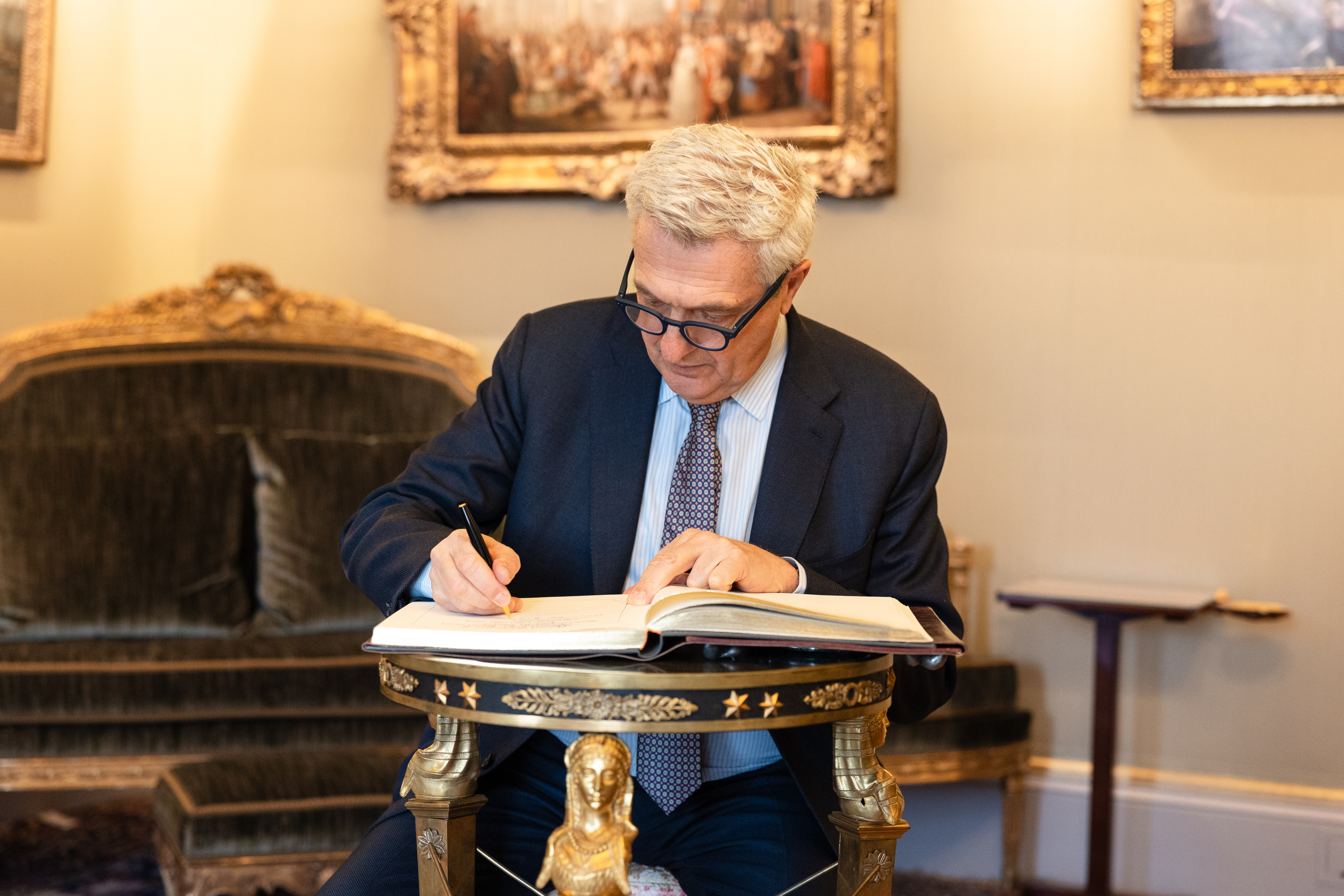 Signature du livre d'or