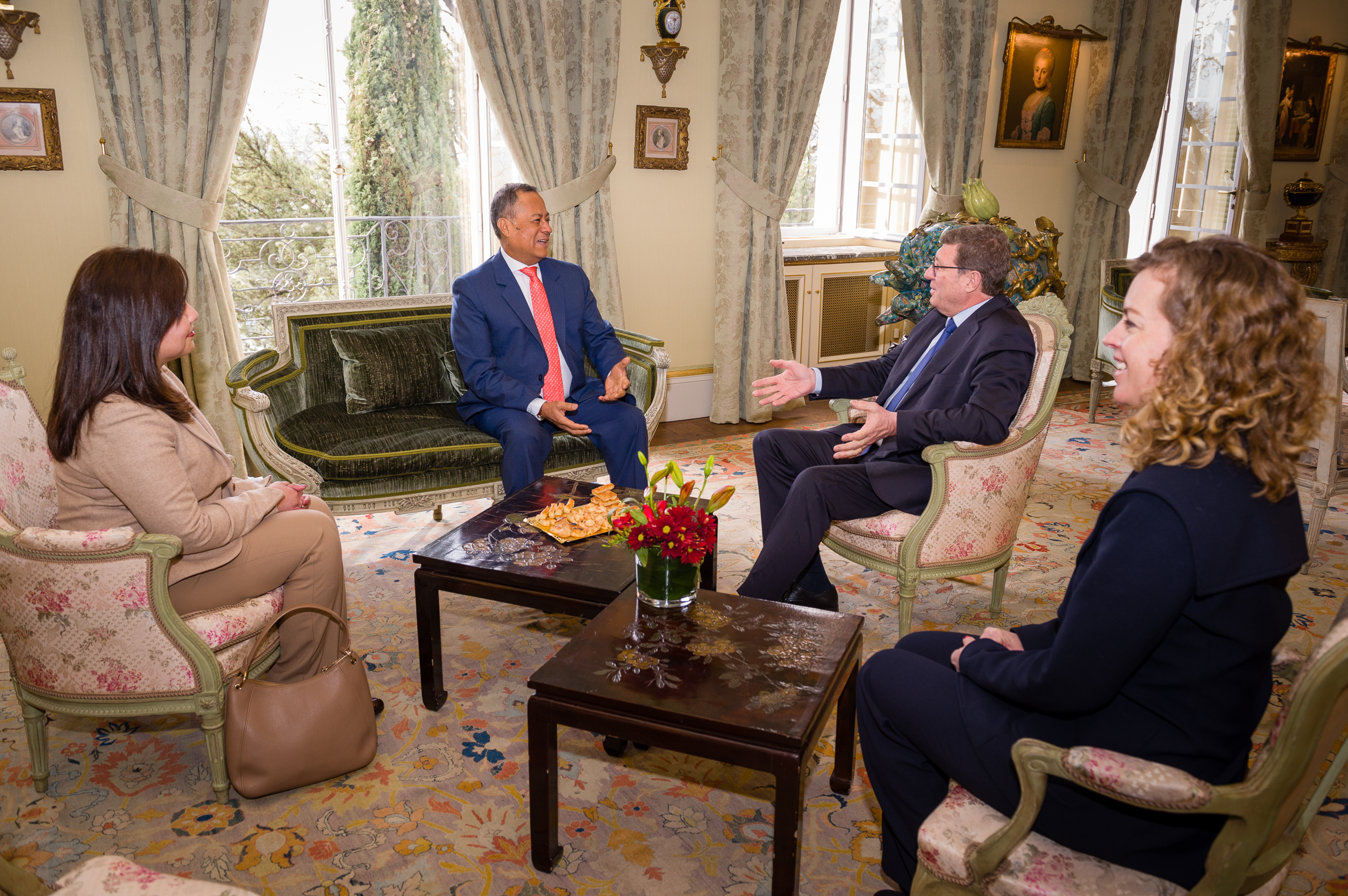 Visite de courtoisie de S.E. Monsieur Luis Alberto CASTRO JOO, Ambassadeur du Pérou en Suisse