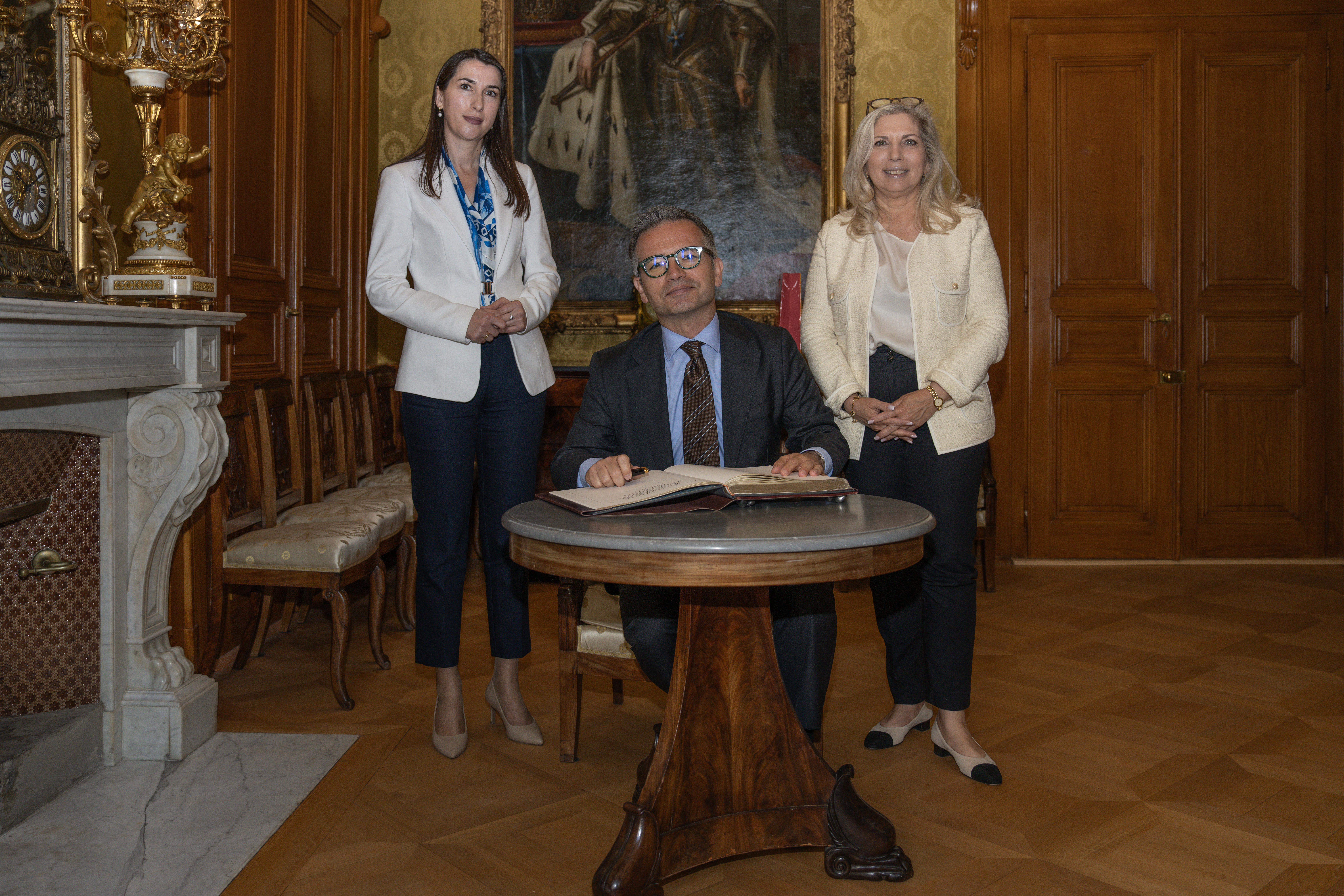 Signature du livre d'or