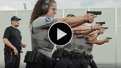 Assistantes ou assistants de sécurité publique armés: découvrez en vidéo leur travail à la brigade de sécurité et des audiences