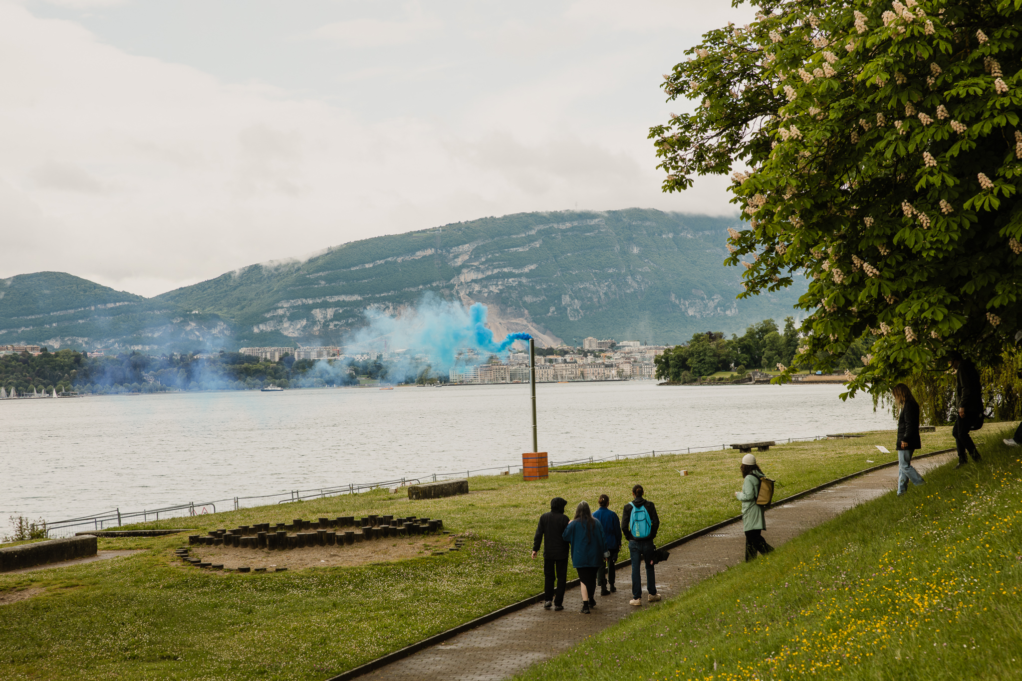Instalation du Chemin des Rives - photo : Nolwenn Pernin