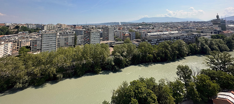 Vue depuis le nouveau bâtiment  