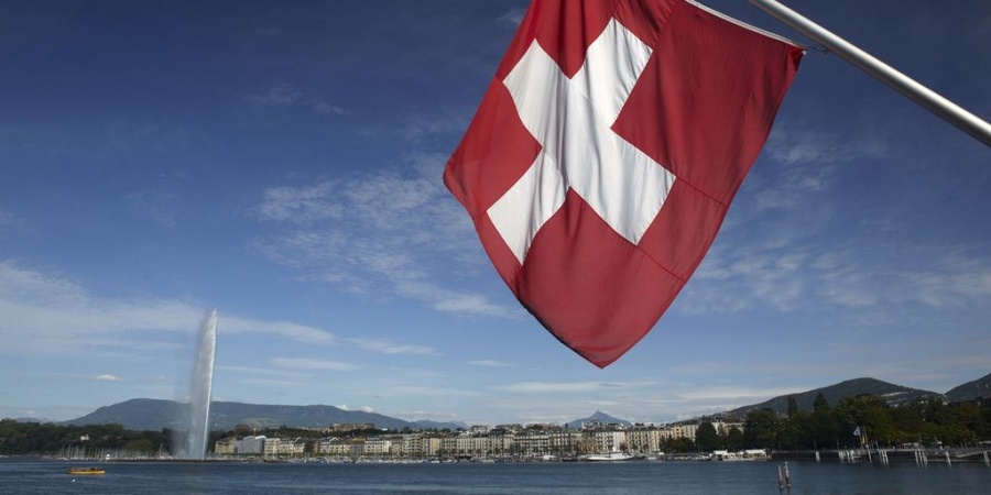 Drapeau de la Suisse à Genève Drapeau de la Suisse à Genève