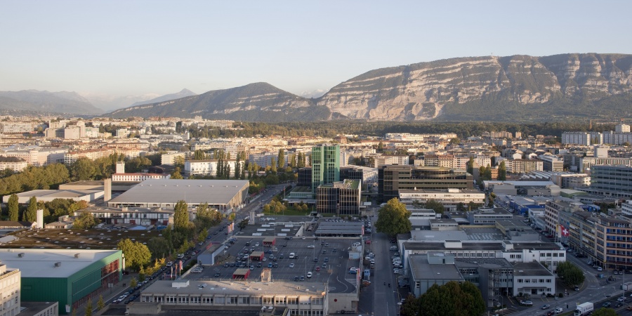 Vue de puis Les Acacias © Yves André Vue depuis Les Acacias © Yves André