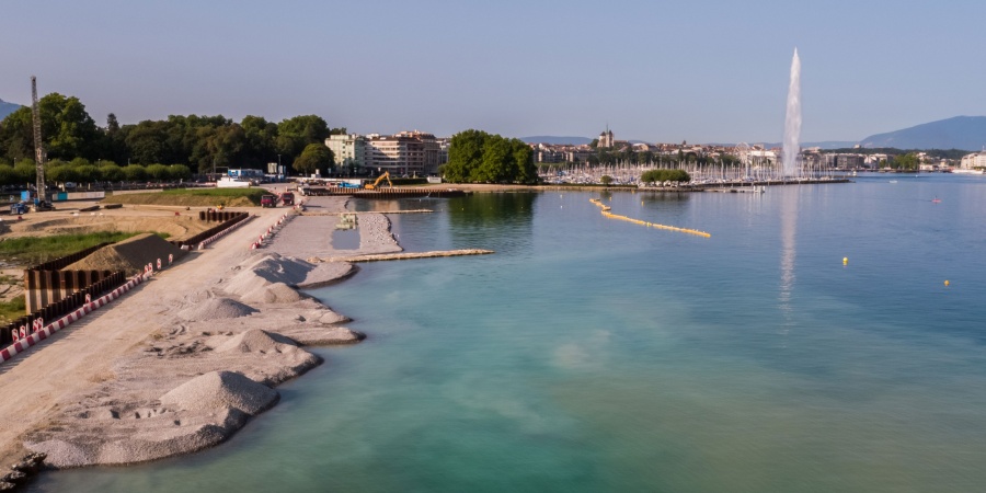 Chantier de la Plage Publique des Eaux-Vives, août 2018. © AERIAL WORKS Plage Publique Eaux-Vives