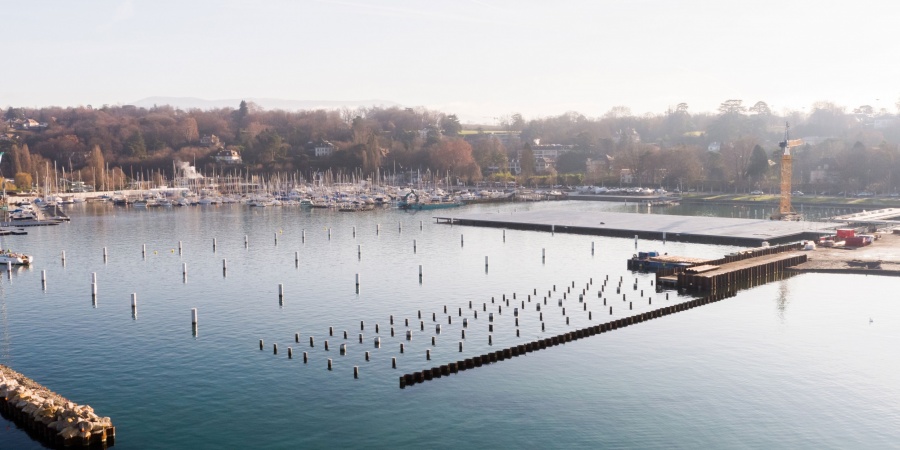 Chantier du Port de la Plage Publique des Eaux-Vives, janvier 2019. © AERIAL WORKS Port Plage Publique Eaux-Vives