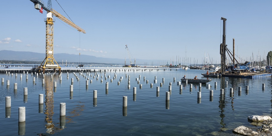Chantier du Port de la Plage Publique des Eaux-Vives, septembre 2018. © Serge Fruehauf Port Plage Publique Eaux-Vives