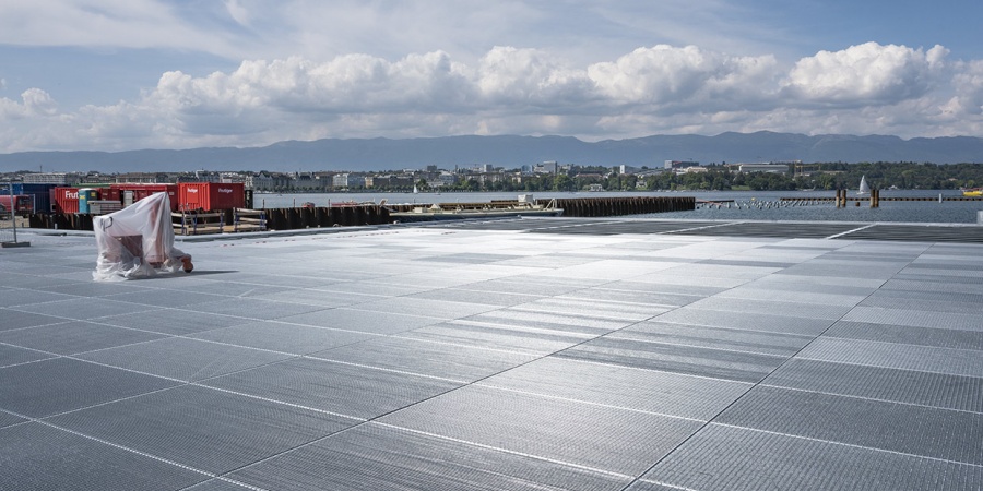Chantier du Port de la Plage Publique des Eaux-Vives, septembre 2018. © Serge Fruehauf Port Plage Publique Eaux-Vives