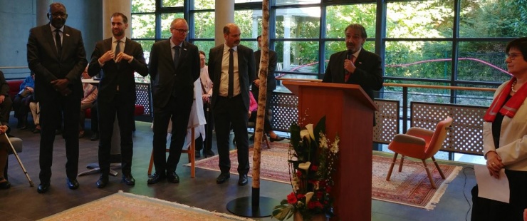 Inauguration du nouveau bâtiment de siège de la FICR, en présence de Francesco Rocca, président de la FICR, Elhadj As Sy, secrétaire général de la FICR, et Françoise LeGoff, coordinatrice du projet du bâtiment. Les invités d’honneur étaient Valentin Zellweger, chef de la Mission permanente de la Suisse à Genève, et Antonio Hodgers, président du Conseil d’Etat du canton de Genève. Inauguration du nouveau bâtiment de siège de la FICR