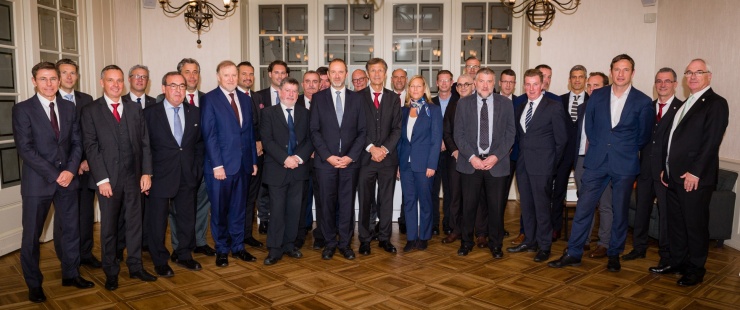 Déjeuner en l'honneur des délégations officielles des équipes nationales de football de Suisse et d'Irlande