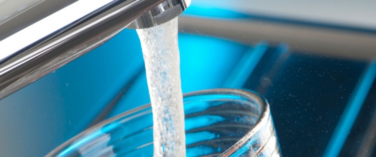 COVID-19 : importance de rincer les installations sanitaires professionnelles avant leur remise en service COVID-19 : importance de rincer les installations sanitaires professionnelles avant leur remise en service