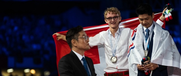 crédit photo: SwissSkills Nicolas Ettlin sur le podium à Kazan en Russie