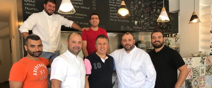 Antoine Abi Wajm (au centre avec le pull bleu) n'a pas attendu la "préférence indigène" pour avoir le "réflexe ORP" !