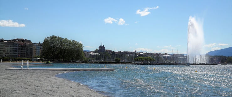 La Plage Publique des Eaux-Vives Plage Publique des Eaux-Vives