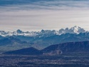 Vue sur le Salève et les Alpes, avec le Mont-Blanc, depuis le Jura. Crédit photo: ©Grégoire Luisier