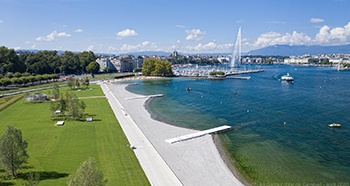 Plage Publique des Eaux-Vives - © Théo Gardiol