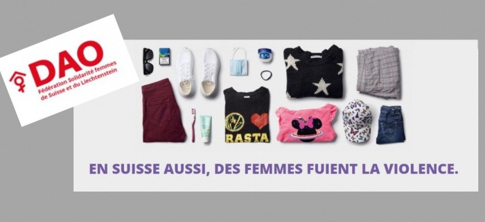slogan campagne en Suisse des femmes fuient la violence habits pliés