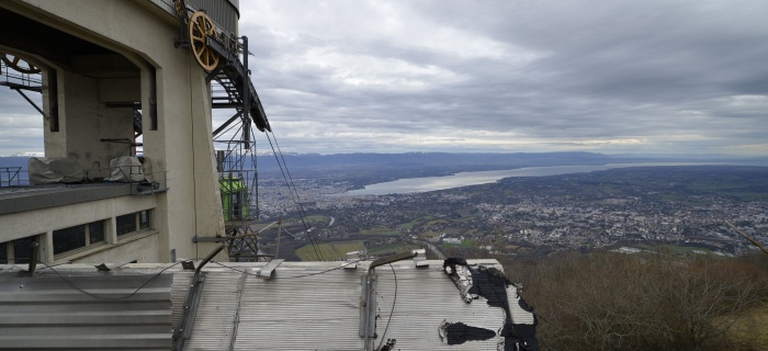 Chantier du Téléphérique du Salève, avec vue sur la plaine et le Lac Léman