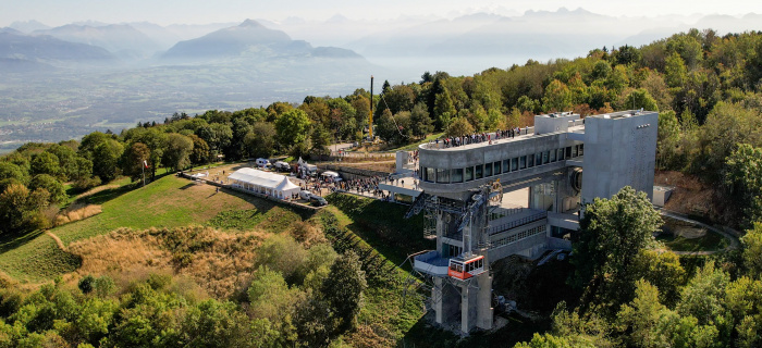 Vue de la gare haute du Téléphérique du Salève