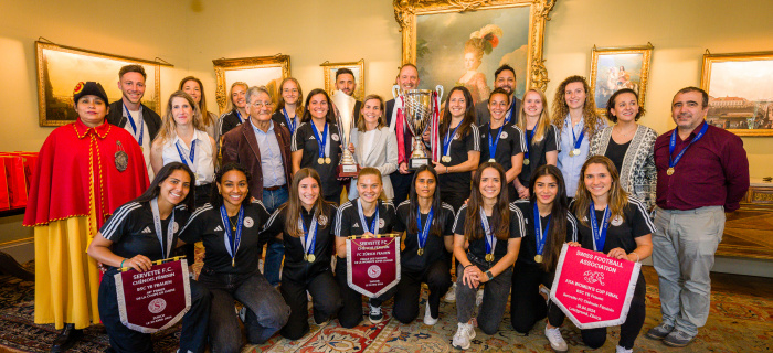 Cérémonie en l'honneur du Servette Football Club CHênois féminin (SFCCF)