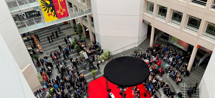 Le dépouillement centralisé des élections à Uni Mail. Photo chancellerie