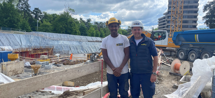 Seyoum Berhe et Romain Gregoris sur un chantier à Vieusseux, Genève