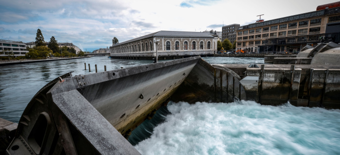 Rhône Barrage du Seujet Genève