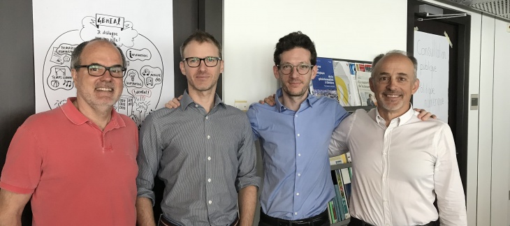 Robert Leckenby (2e depuis la gauche) avec des membres du Genève Lab