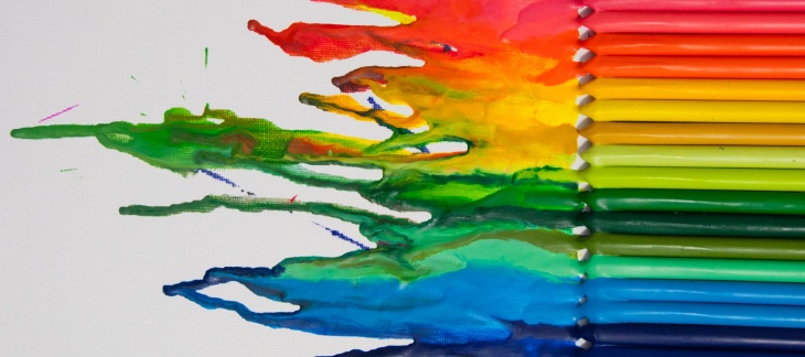 image arc en ciel - crayons 