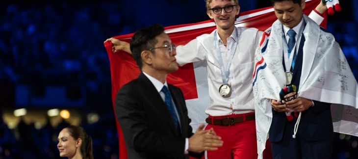 crédit photo: SwissSkills Nicolas Ettlin sur le podium à Kazan en Russie