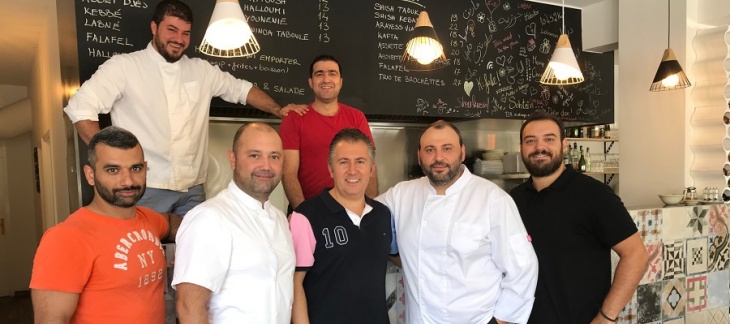 Antoine Abi Wajm (au centre avec le pull bleu) n'a pas attendu la "préférence indigène" pour avoir le "réflexe ORP" ! 