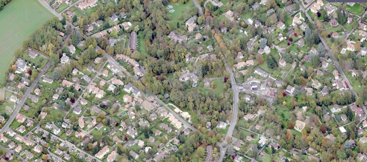 Zone 5 à Veyrier Zone 5 à Veyrier