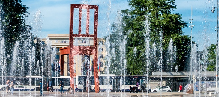 Illustration Chaise cassée de l'ONU