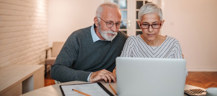 Vous êtes au chômage et avez 60 ans et + ? Vous pouvez peut-être recevoir des prestations pour vous accompagner jusqu'à votre retraite