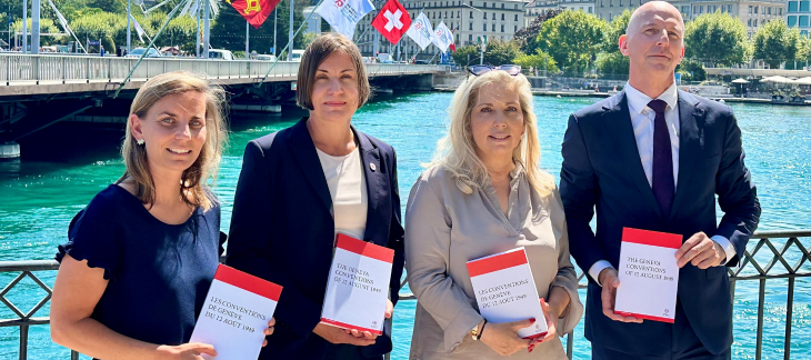 Les autorités hôte aux côtés du CICR, le 12 août 2024, sur l'ile Rousseau © DR