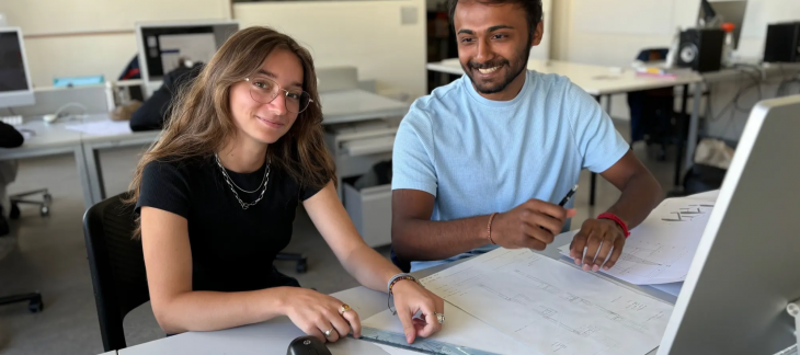 Aloïse Perregaux et Sabarish Balarajan, en dernière année de formation au CFP Arts - Crédit Photo: Iris Mizrahi, OFPC-SISP, DIP