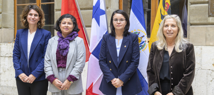 Visite de courtoisie conjointe de la République du Salvador et de la République du Panama