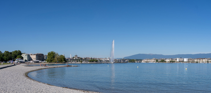 la rade depuis les eaux vives