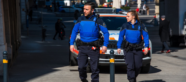 La police genevoise va à la rencontre de la population