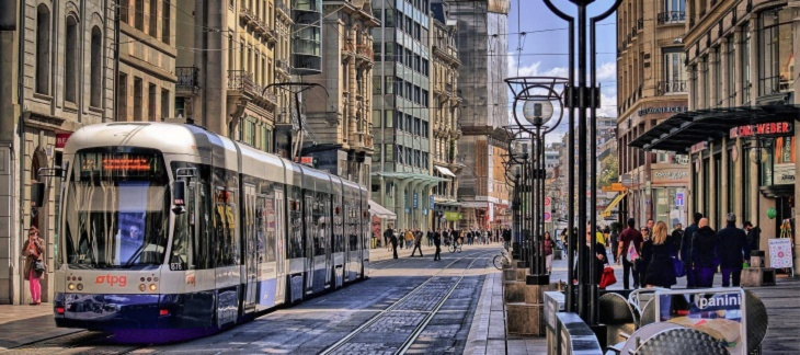 Rue commerçante du centre-ville