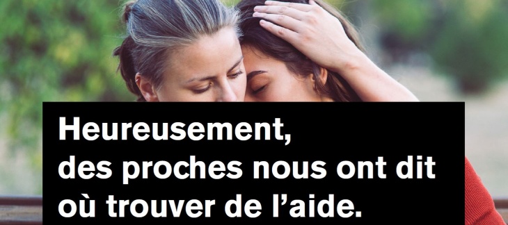 couple filles lesbiennes message prévention des violences