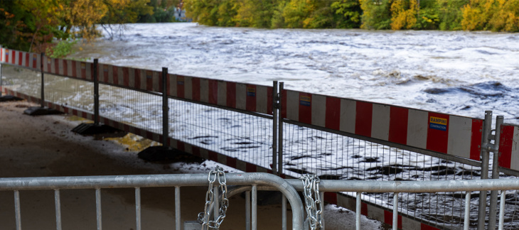 Crue de l'Arve sous le Pont de la Frontenette - novembre 2023