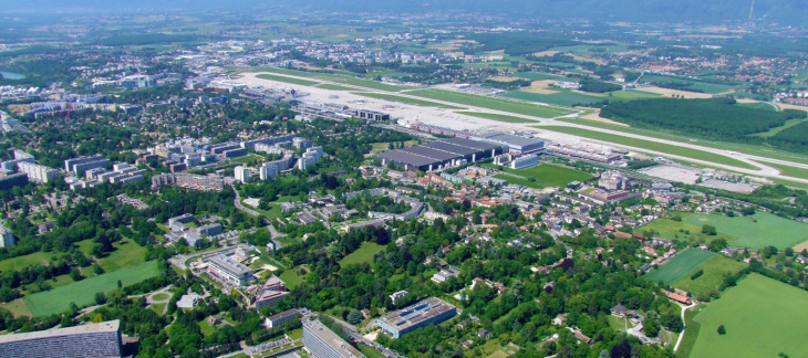 Vue aérienne de Cointrin