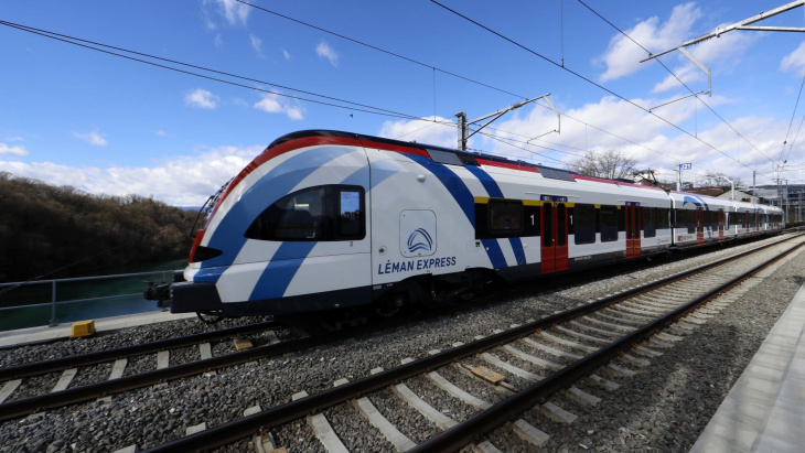 Photo train Léman Express