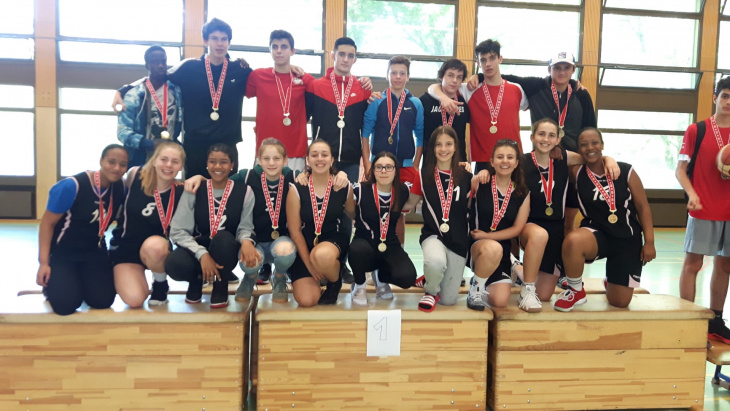 élèves du CO de la Golette à la 50e édition de la Journée de sport scolaire  