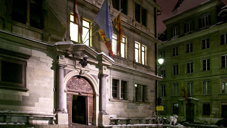 L'Hôtel de Ville sous la neige