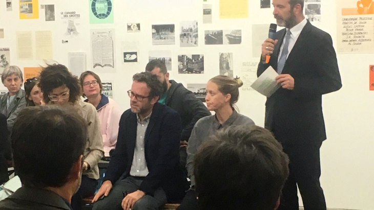 Thierry Apothéloz lors de la table ronde sur le statu des artistes